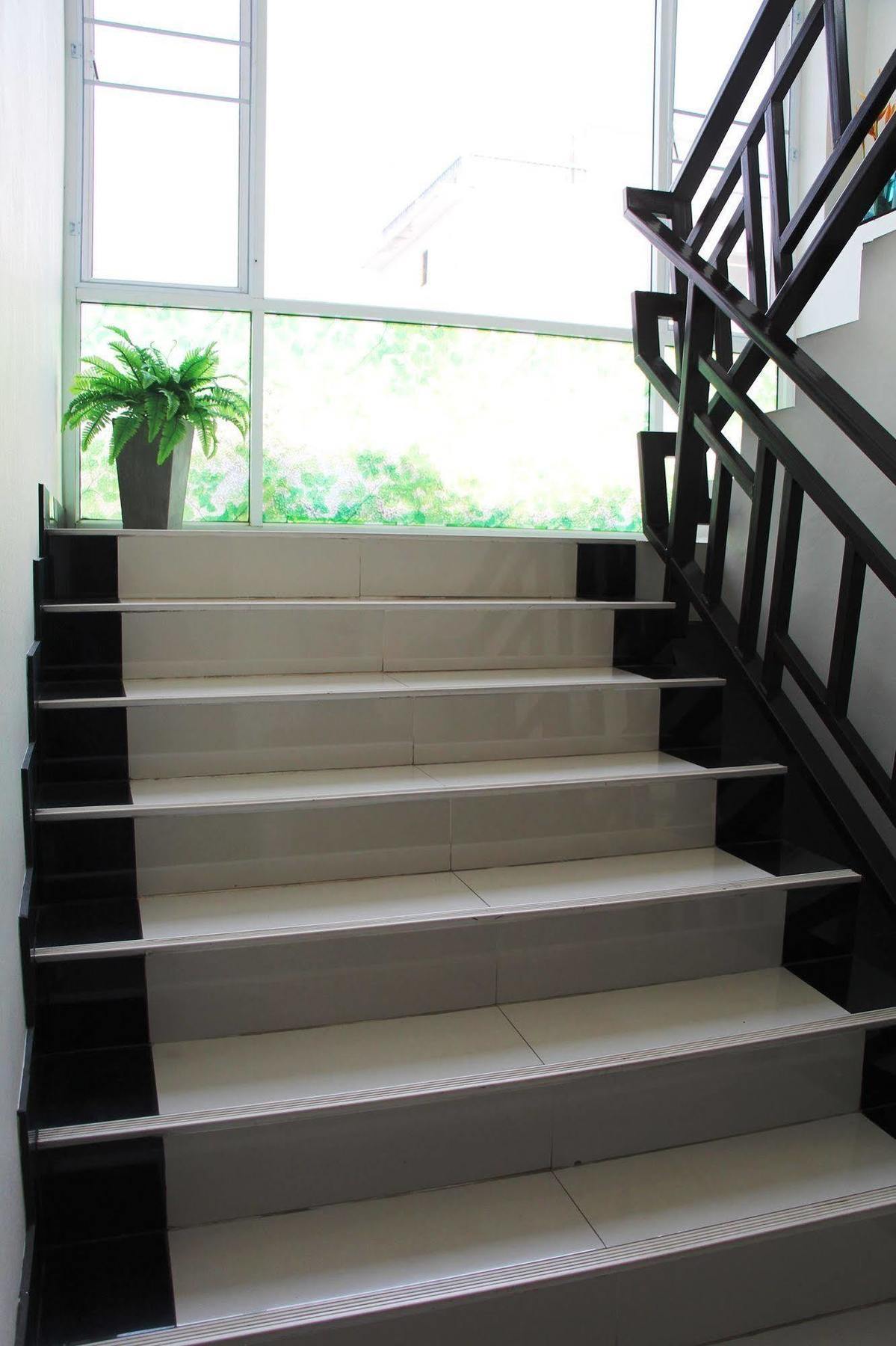 Modern Inn By Saifon Nong Khai Extérieur photo
